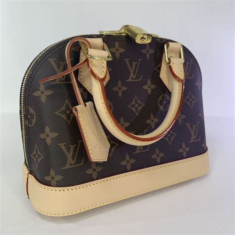 louis vuitton charitable donations|louis vuitton website.